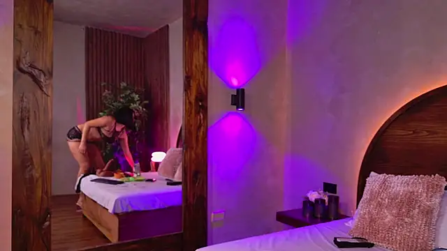 renata black  online show from 04-11-26, 10:52