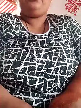 Snapshot of sexymotto chatting on 10-01-25, 09:04 sexymotto online show from 10-01-25, 09:04