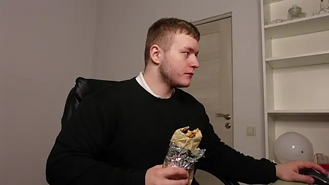 Richard Dullas online show from 12-14-25, 02:11