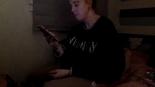 Bellababexox online show from 05-16-26, 12:07