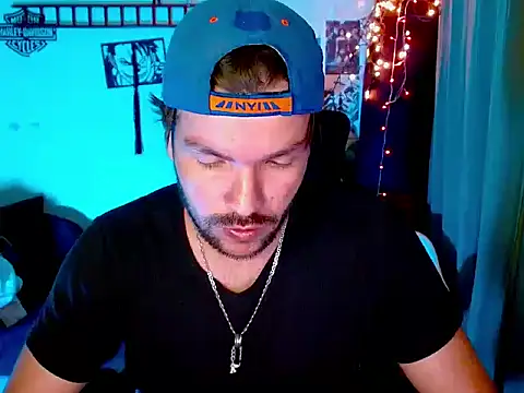 cortelioni massimo  online show from 11-13-25, 03:05