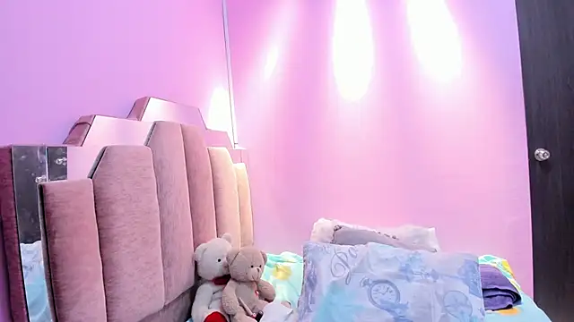 AndreaSweet2 online show from 09-27-25, 07:41