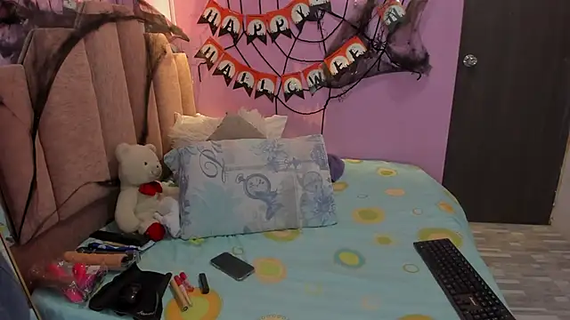 AndreaSweet2 online show from 10-20-25, 07:36