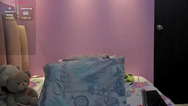 AndreaSweet2 online show from 12-21-25, 08:27