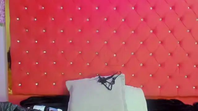 Nanis James online show from 04-01-26, 02:34