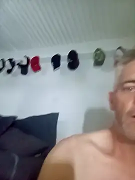 Snapshot of CPTCOCK chatting on 11-14-25, 06:50 CPTCOCK online show from 11-14-25, 06:50