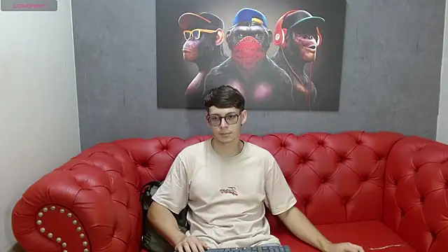 Stuart White online show from 09-18-25, 06:43
