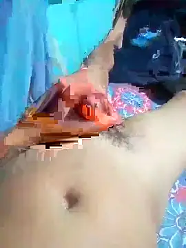 Snapshot of Johlrd chatting on 10-18-25, 06:41 Johlrd online show from 10-18-25, 06:41