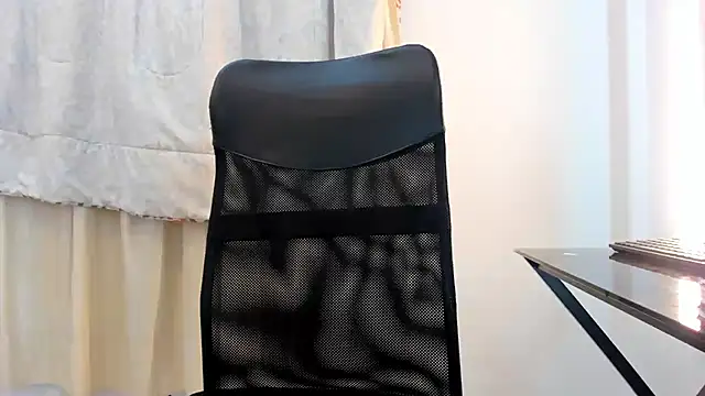 Snapshot of jake_kylee chatting on 11-14-25, 09:35 jake kylee online show from 11-14-25, 09:35