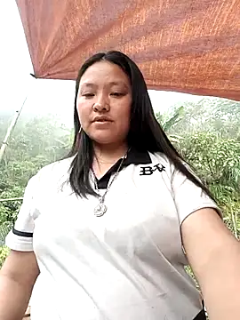 MuiNay online show from 03-08-26, 03:43