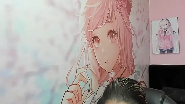 Snapshot of StarletTays chatting on 11-17-25, 12:16 StarletTays online show from 11-17-25, 12:16