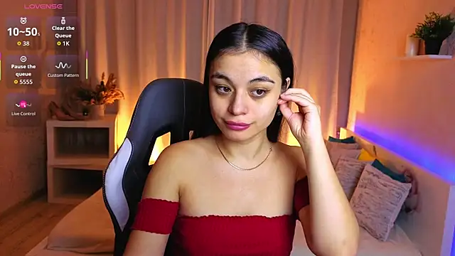 Leila Hefner online show from 12-02-25, 02:50