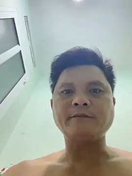 hotboy2x online show from 04-17-26, 08:56