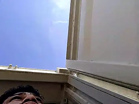 Snapshot of titolovemilfs chatting on 12-17-25, 08:04 titolovemilfs online show from 12-17-25, 08:04