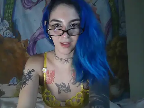 peetitefairy online show from 11-28-25, 03:53