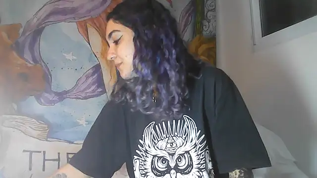 peetitefairy online show from 07-18-26, 04:38