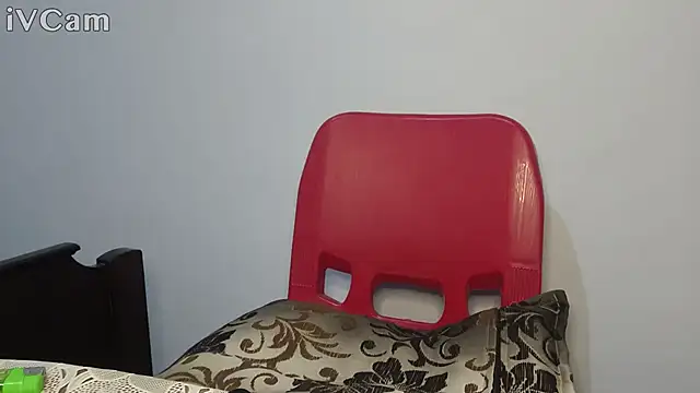 Snapshot of yazin199 chatting on 09-20-25, 06:20 yazin199 online show from 09-20-25, 06:20