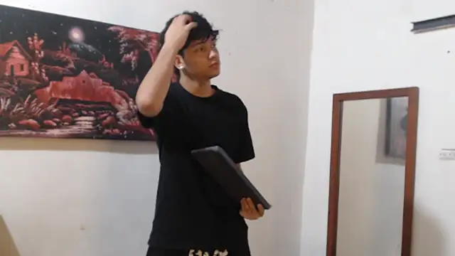 Snapshot of alice_julls chatting on 11-15-25, 07:43 alice julls online show from 11-15-25, 07:43