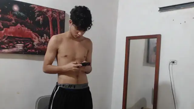 Snapshot of alice_julls chatting on 11-27-25, 09:17 alice julls online show from 11-27-25, 09:17