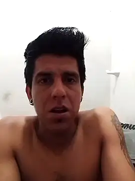 Snapshot of TragicAirplane168 chatting on 11-02-25, 09:00 TragicAirplane168 online show from 11-02-25, 09:00