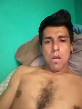 Snapshot of TragicAirplane168 chatting on 12-13-25, 07:53 TragicAirplane168 online show from 12-13-25, 07:53