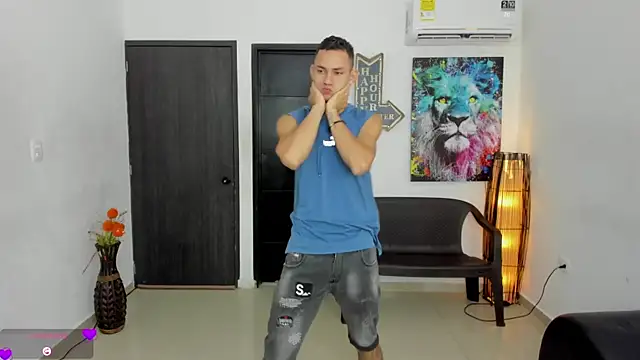 Snapshot of Playhardsex_ chatting on 11-26-25, 10:55 Playhardsex online show from 11-26-25, 10:55