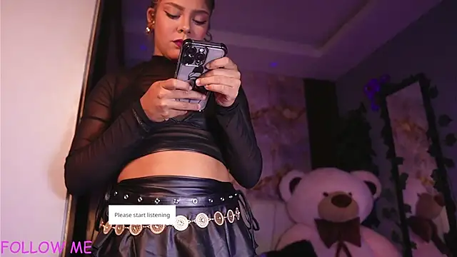 hannachris- online show from 04-26-26, 02:09