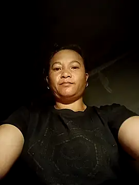 Love-Mama33 online show from 09-30-25, 06:57