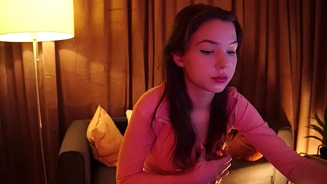 Snapshot of TakeUrPill chatting on 10-14-25, 05:47 TakeUrPill online show from 10-14-25, 05:47