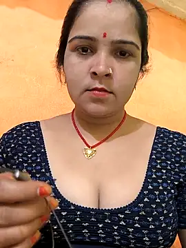 Cutram22 online show from 09-24-25, 04:27