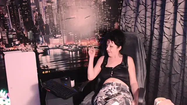 AMOURSWEET2025 online show from 04-26-26, 08:17