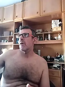 gigolobcn online show from 04-26-26, 01:53