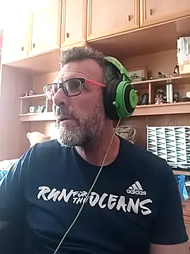 gigolobcn online show from 06-20-26, 10:18
