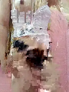 Snapshot of xiangxiang127 chatting on 11-08-25, 11:14 xiangxiang127 online show from 11-08-25, 11:14