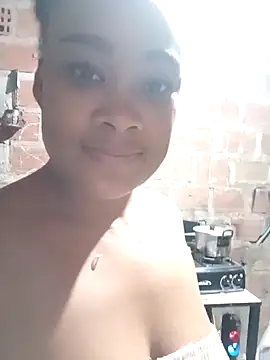 Snapshot of dahian_charlote02 chatting on 02-08-26, 01:31 dahian charlote02 online show from 02-08-26, 01:31