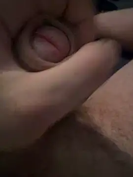 Snapshot of Lukaserndt chatting on 11-29-25, 01:58 Lukaserndt online show from 11-29-25, 01:58