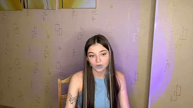 Snapshot of may_rollins chatting on 10-02-25, 03:08 may rollins online show from 10-02-25, 03:08