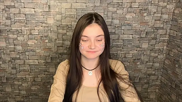 Snapshot of may_rollins chatting on 12-15-25, 06:01 may rollins online show from 12-15-25, 06:01