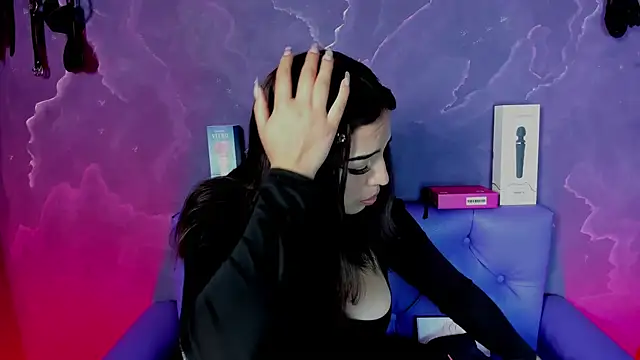 Snapshot of Lili_milk20 chatting on 10-28-25, 07:38 Lili milk20 online show from 10-28-25, 07:38