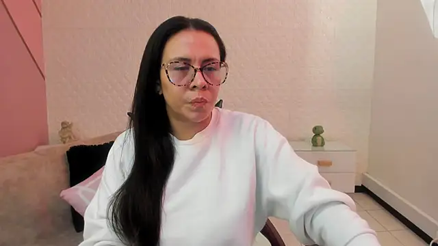 Eva mermaid online show from 04-26-26, 02:04