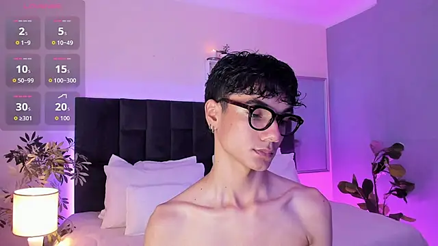 Phillicious   online show from 11-07-25, 10:21