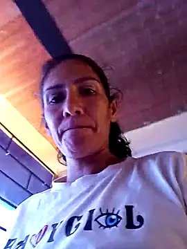 gattycahot online show from 12-17-25, 03:07