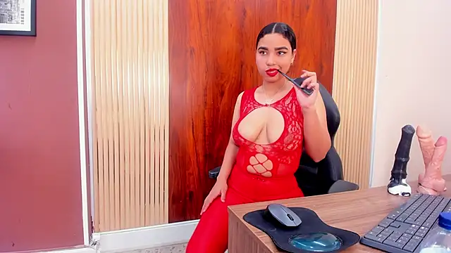 Snapshot of KhateAndersson chatting on 10-23-25, 07:34 KhateAndersson online show from 10-23-25, 07:34