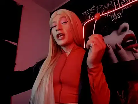 Snapshot of Megam_ chatting on 09-25-25, 01:42 Megam online show from 09-25-25, 01:42