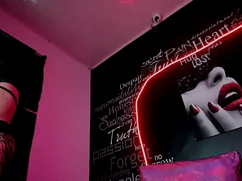 Snapshot of Megam_ chatting on 09-30-25, 12:54 Megam online show from 09-30-25, 12:54