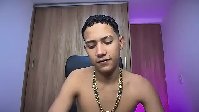 Toy boy777 online show from 02-22-26, 12:12