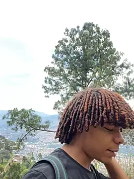 Alexis Spicter online show from 09-20-25, 05:58