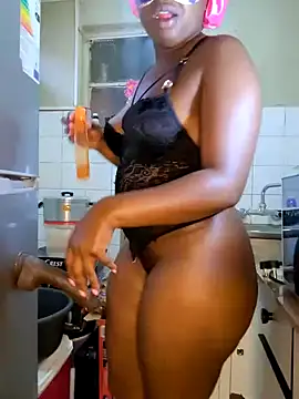 malaika1999 online show from 03-23-26, 04:49