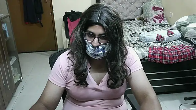 miniSissySlut1 online show from 05-09-26, 06:35