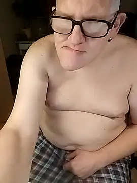 Snapshot of GordianWhirling chatting on 11-22-25, 02:54 GordianWhirling online show from 11-22-25, 02:54